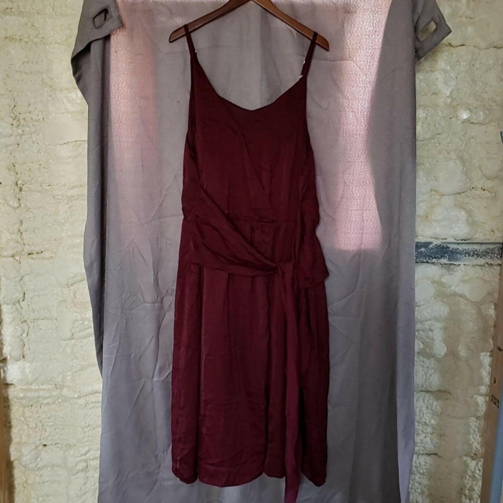 City Chic Dreaming Dress Womens 2XL Red Solid Sleeveless V Neck Maxi Pomegranate